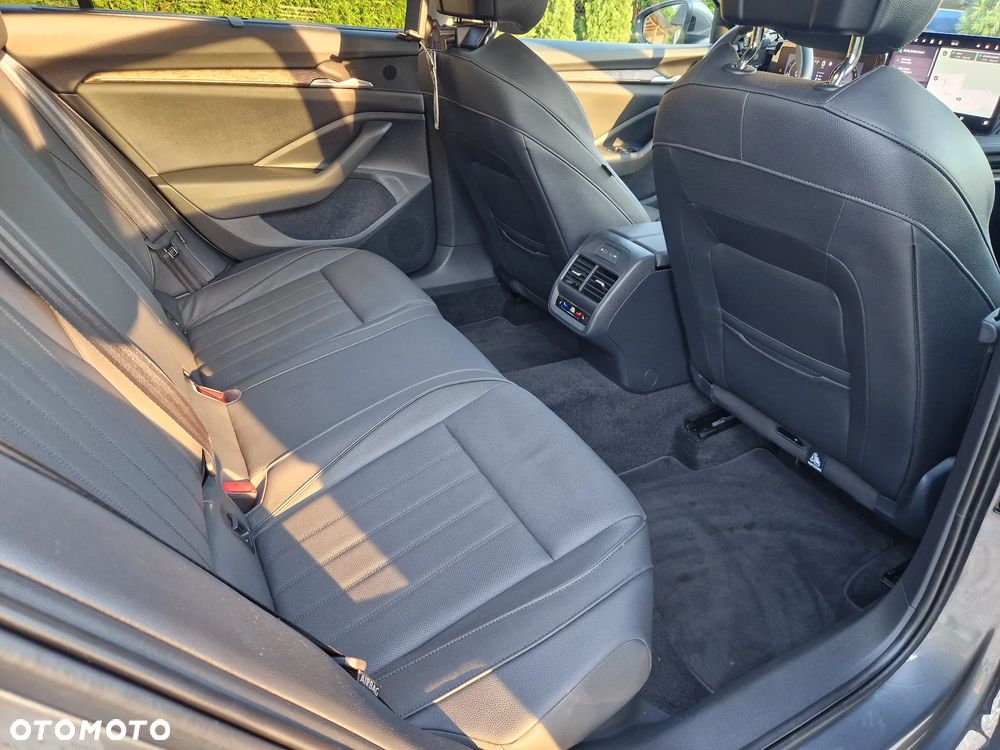 Skoda Superb 2.0 TDI SCR 4x4 L&K DSG - 34