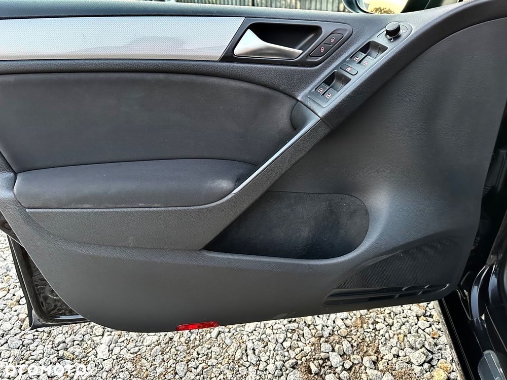 Volkswagen Golf 1.6 TDI BlueMotion Technology Trendline - 16