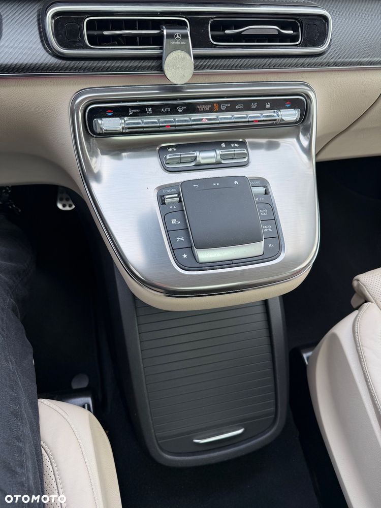 Mercedes-Benz Klasa V 300 d 4-Matic 9G-Tronic Exclusive (długi) - 28