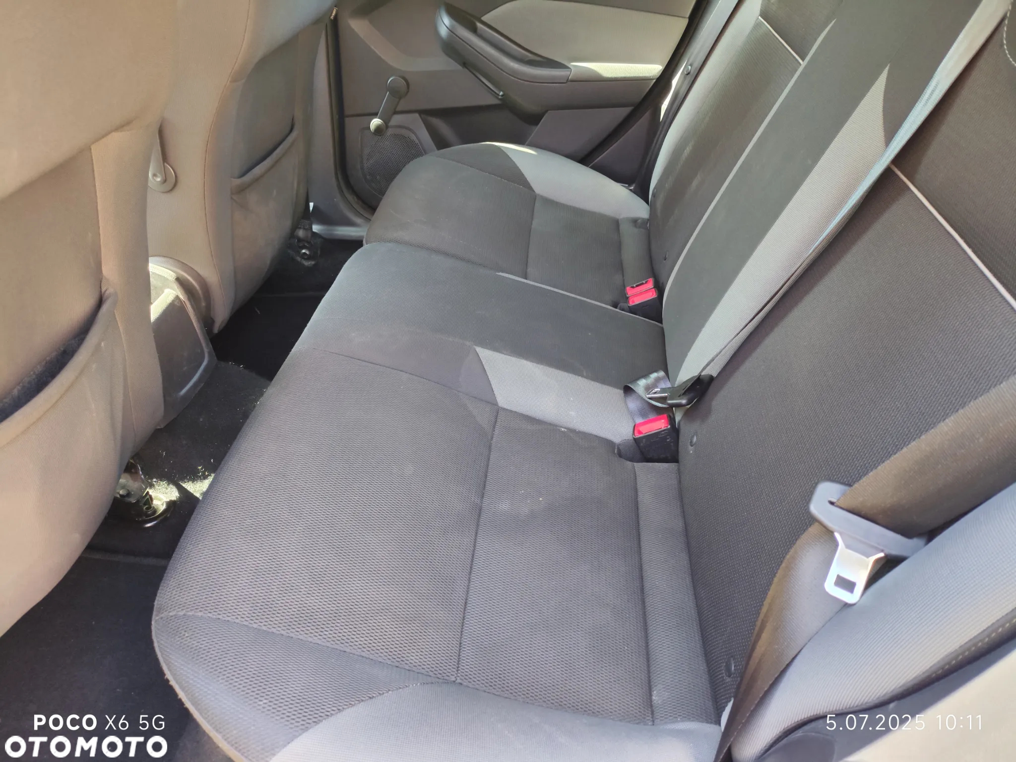 Ford Focus 1.6 Ambiente - 11