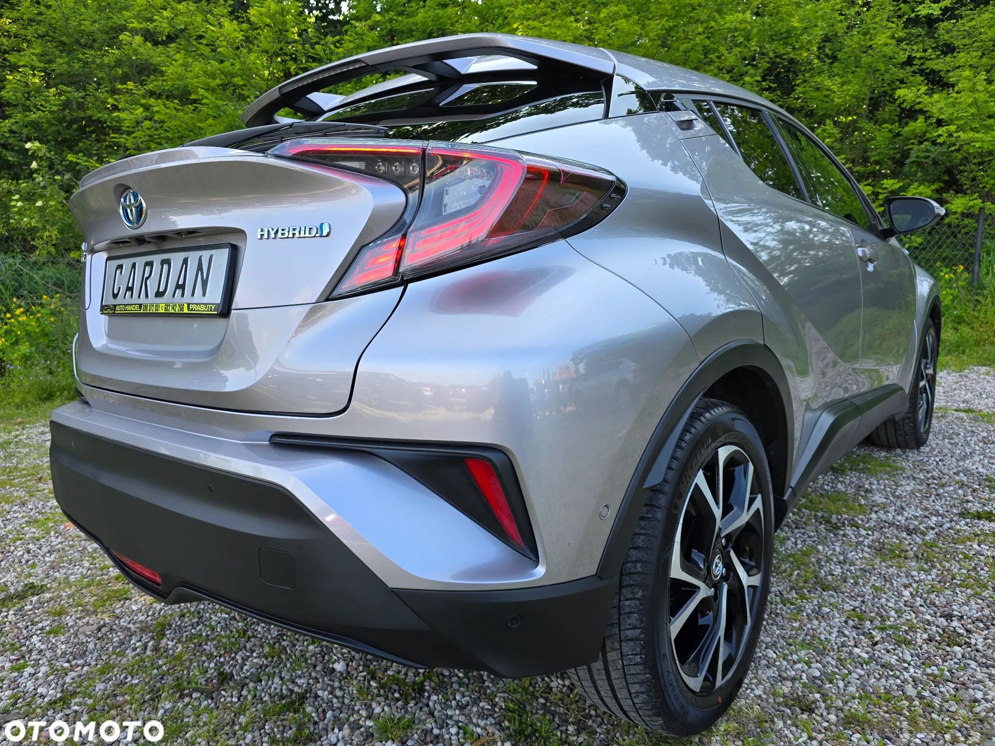 Toyota C-HR 1.8 Hybrid Team Deutschland - 7