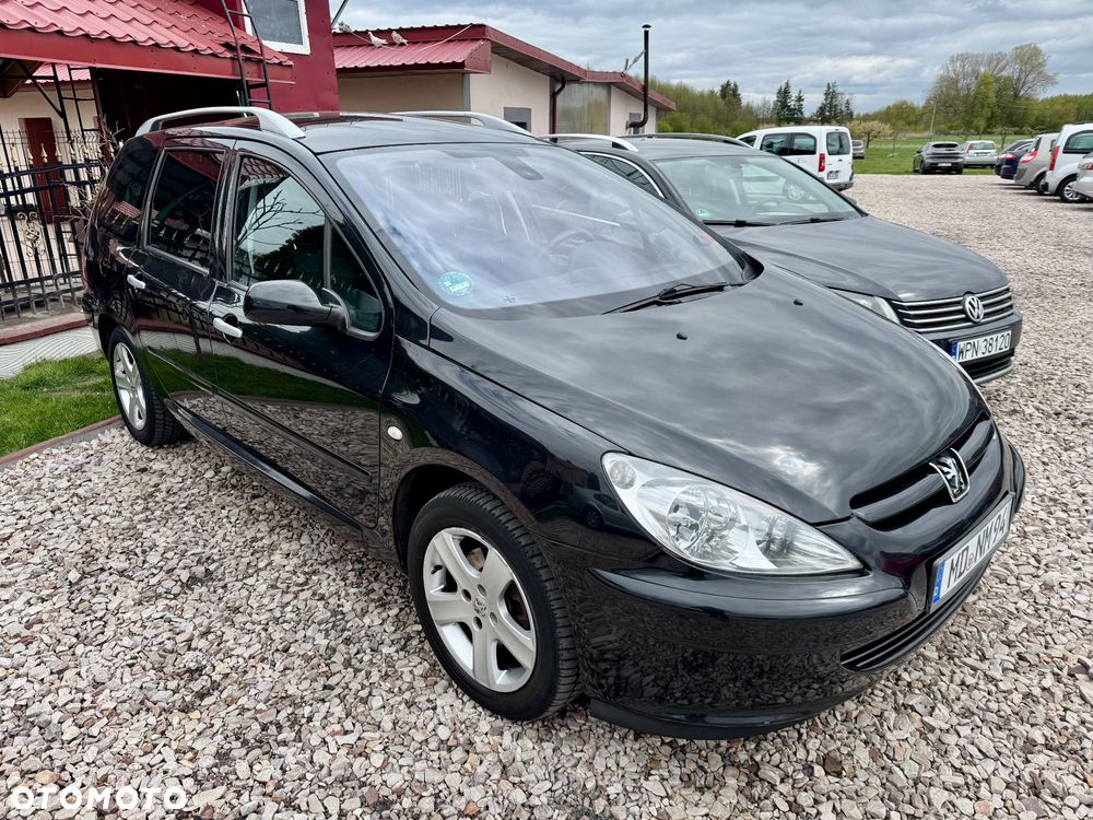 Peugeot 307 - 1