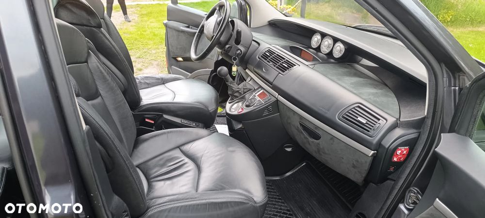 Peugeot 807 - 5