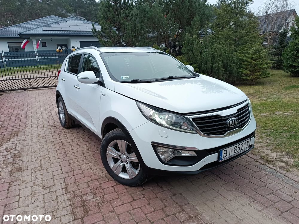 Kia Sportage 2.0 L - 22