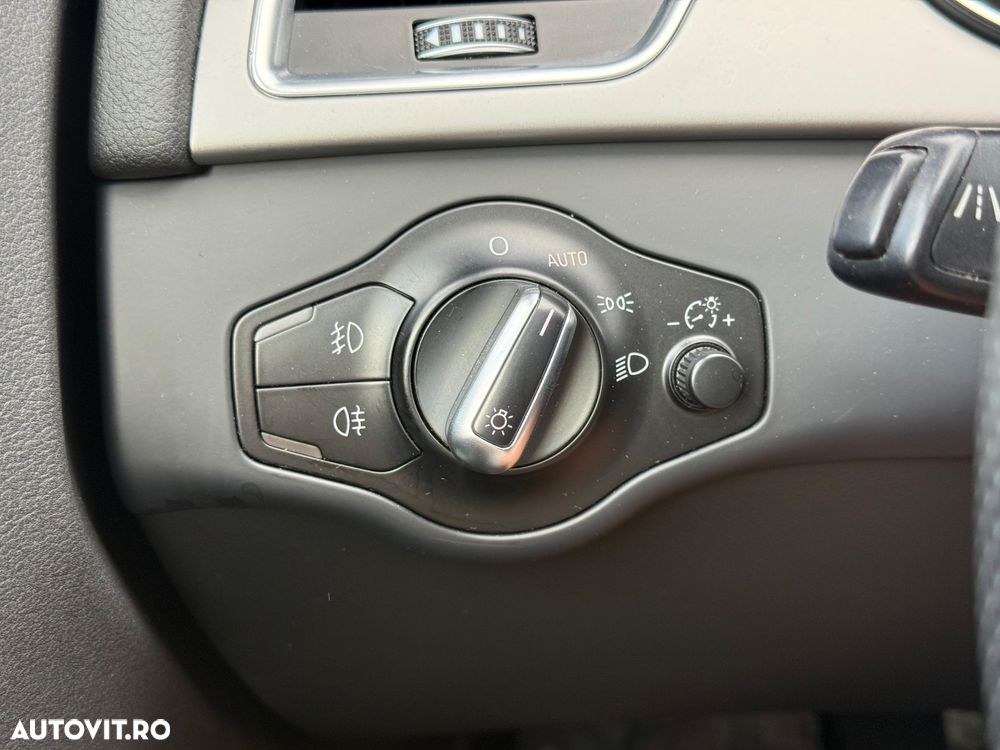 Audi A4 Limuzina 2.0 TDI DPF clean multitronic S line Sportpaket - 13