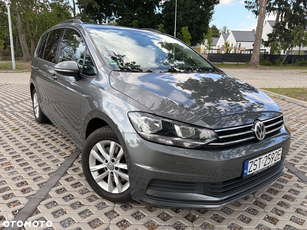 Volkswagen Touran - 3