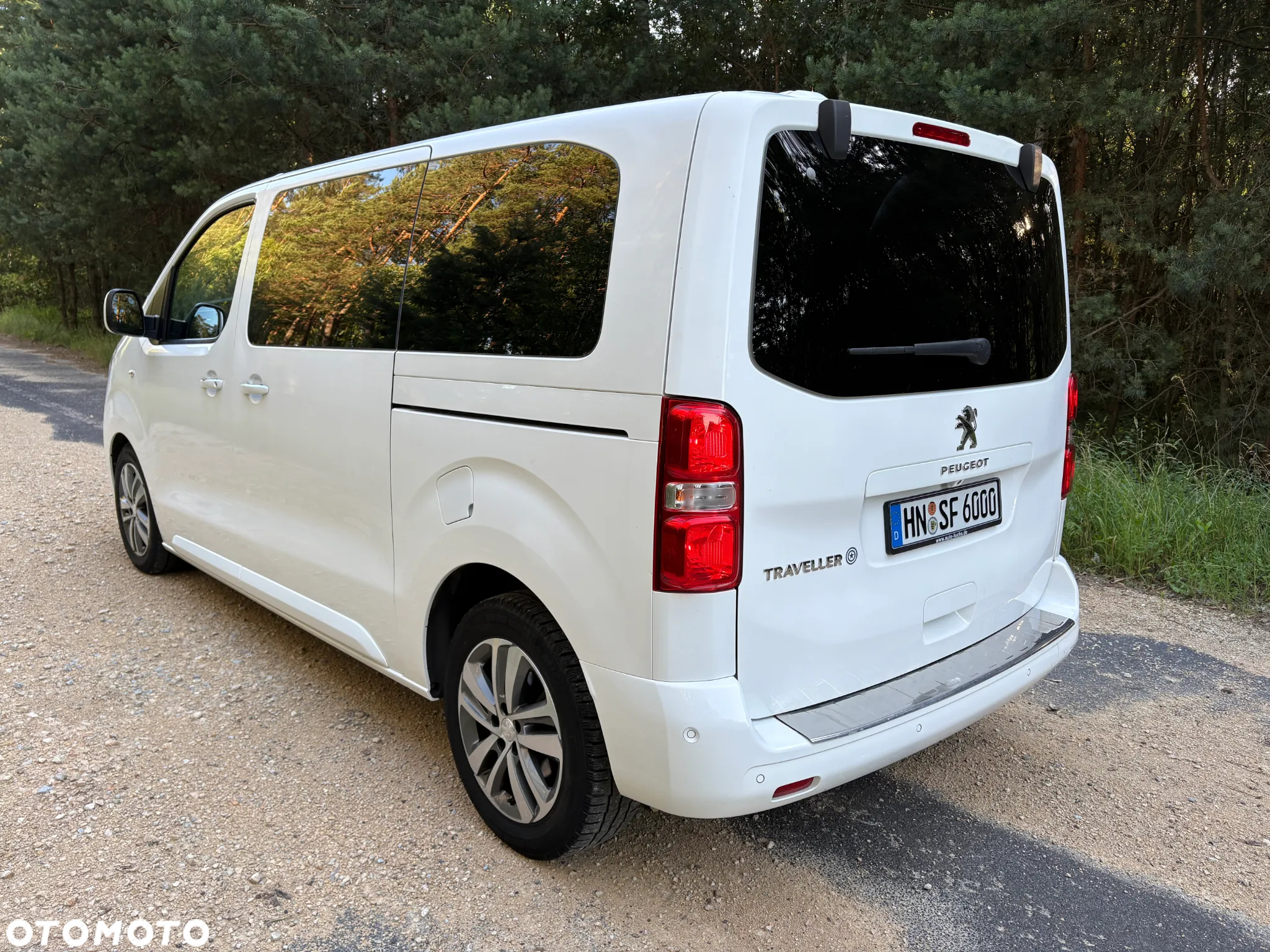 Peugeot Traveller L2 2.0 BlueHDi 180 S&S EAT8 Allure - 5