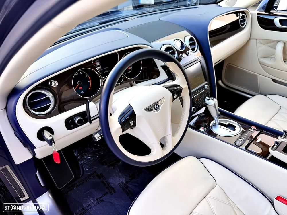 Bentley Continental Flying Spur 6.0 W12 - 22