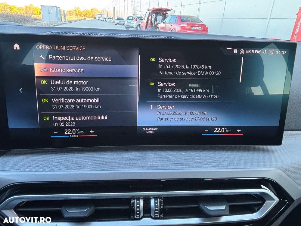 BMW Seria 3 318d Aut. Advantage - 31