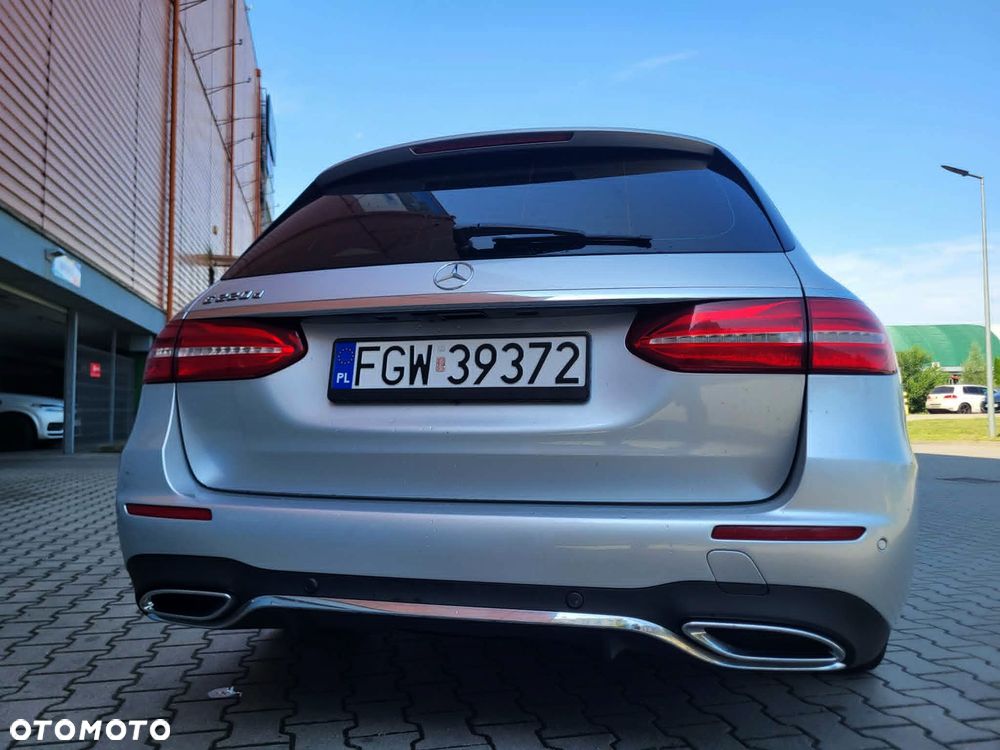 Mercedes-Benz Klasa E 220 d 9G-TRONIC AMG Line - 26