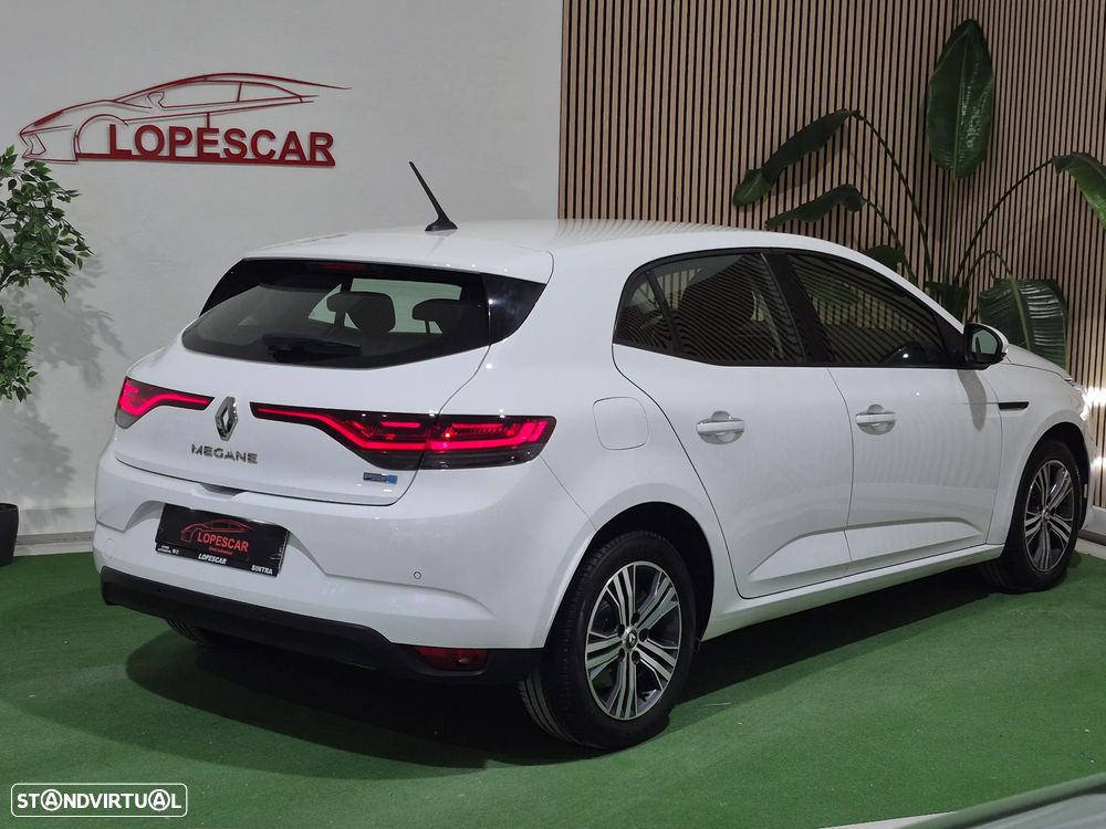 Renault Mégane 1.6 Plug-In Intens - 5