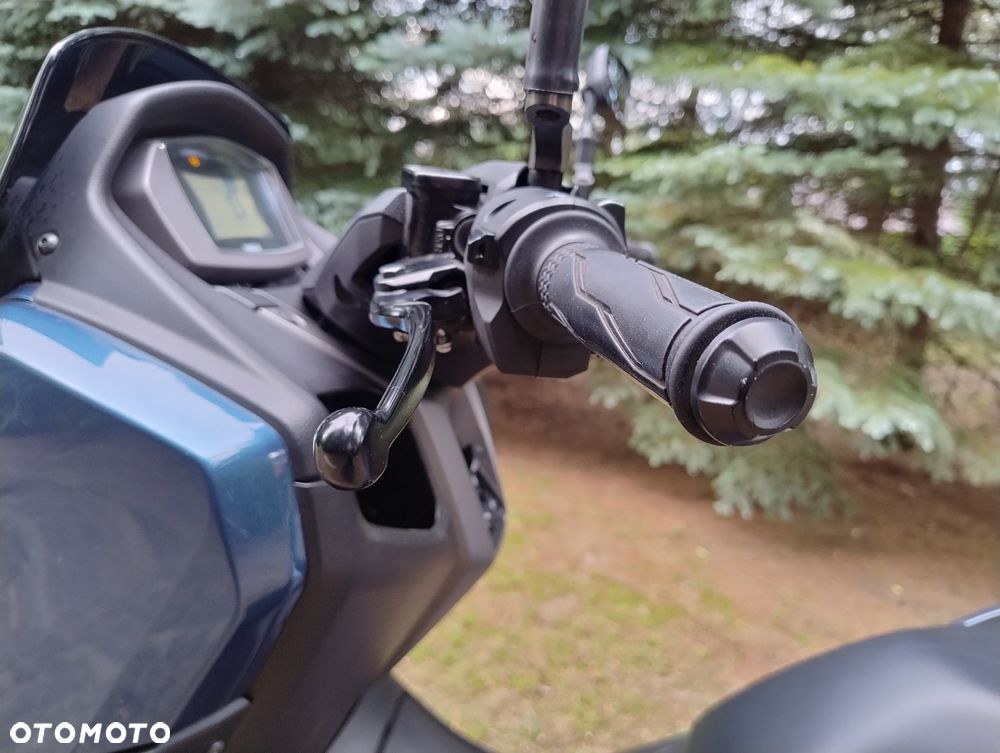 Yamaha NMAX - 19