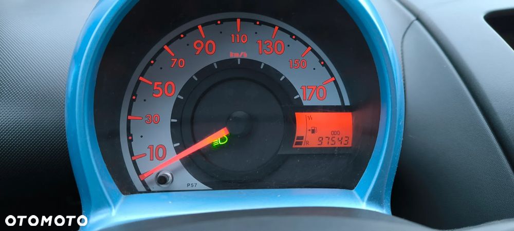 Peugeot 107 1.0 Urban Move - 8