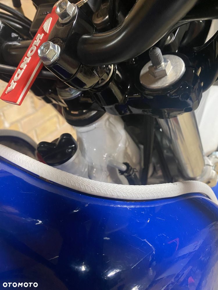 Honda XL - 13