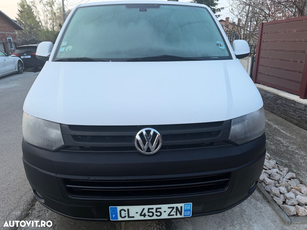 Volkswagen Transporter - 1