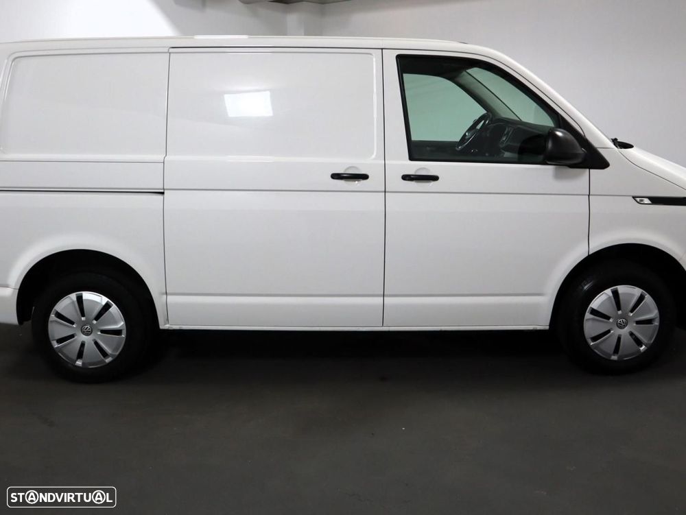 VW Transporter T 6.1 Furgão 2.0 TDI 110cv Extra AC - 5