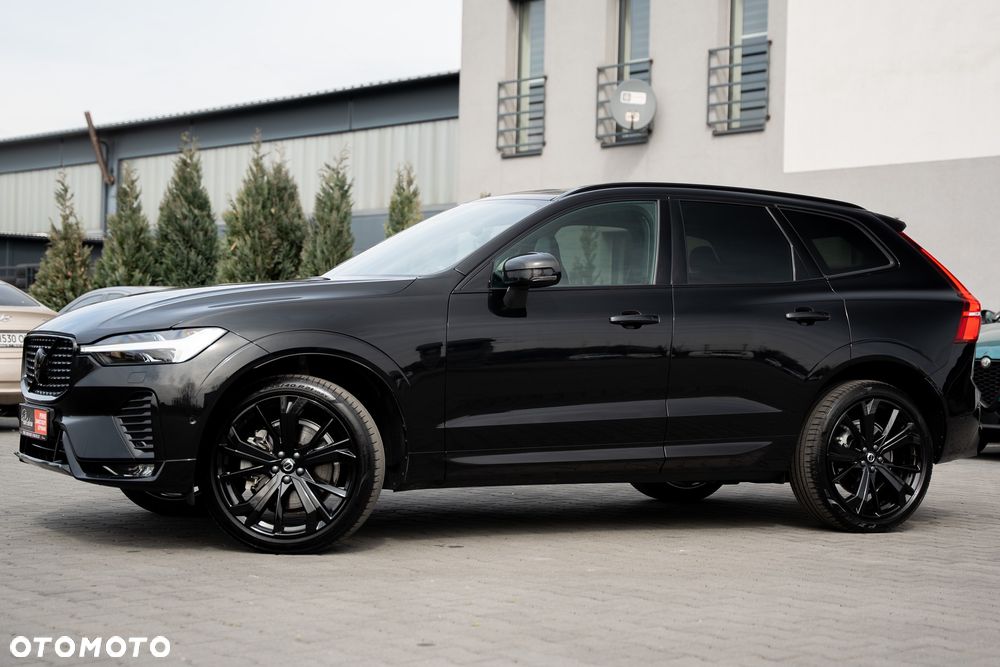 Volvo XC 60 B5 B AWD Ultimate Dark - 9