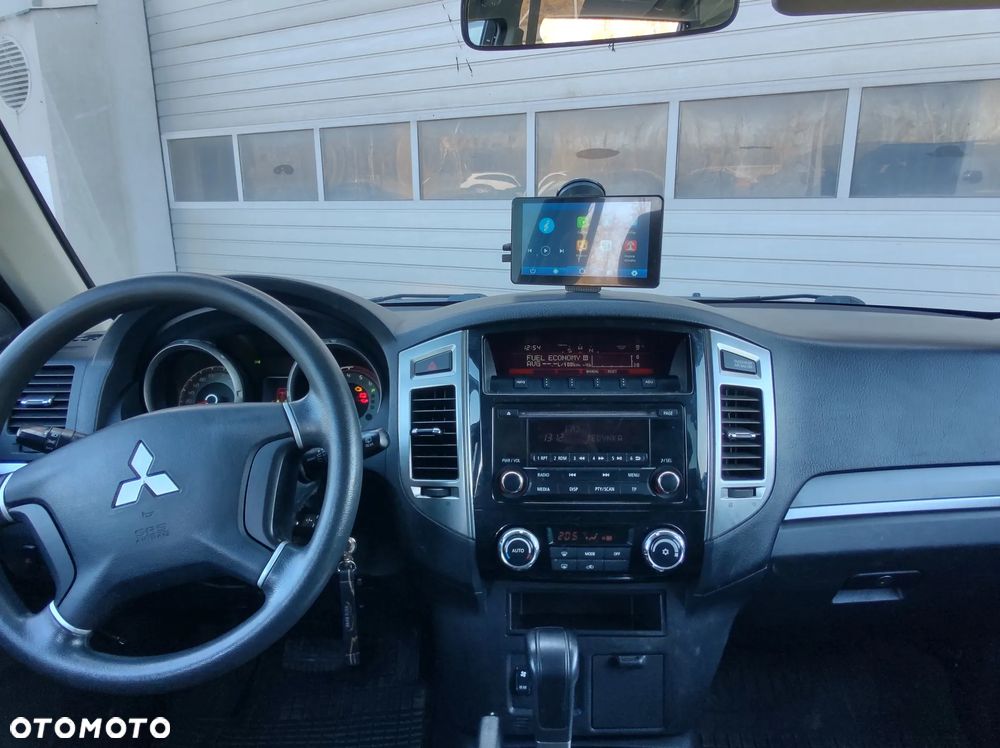 Mitsubishi Pajero 3.2 DI-D Automatik - 21