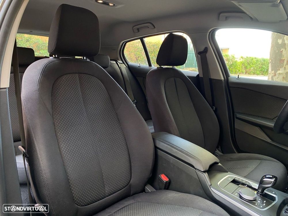 BMW 118 i Auto - 16