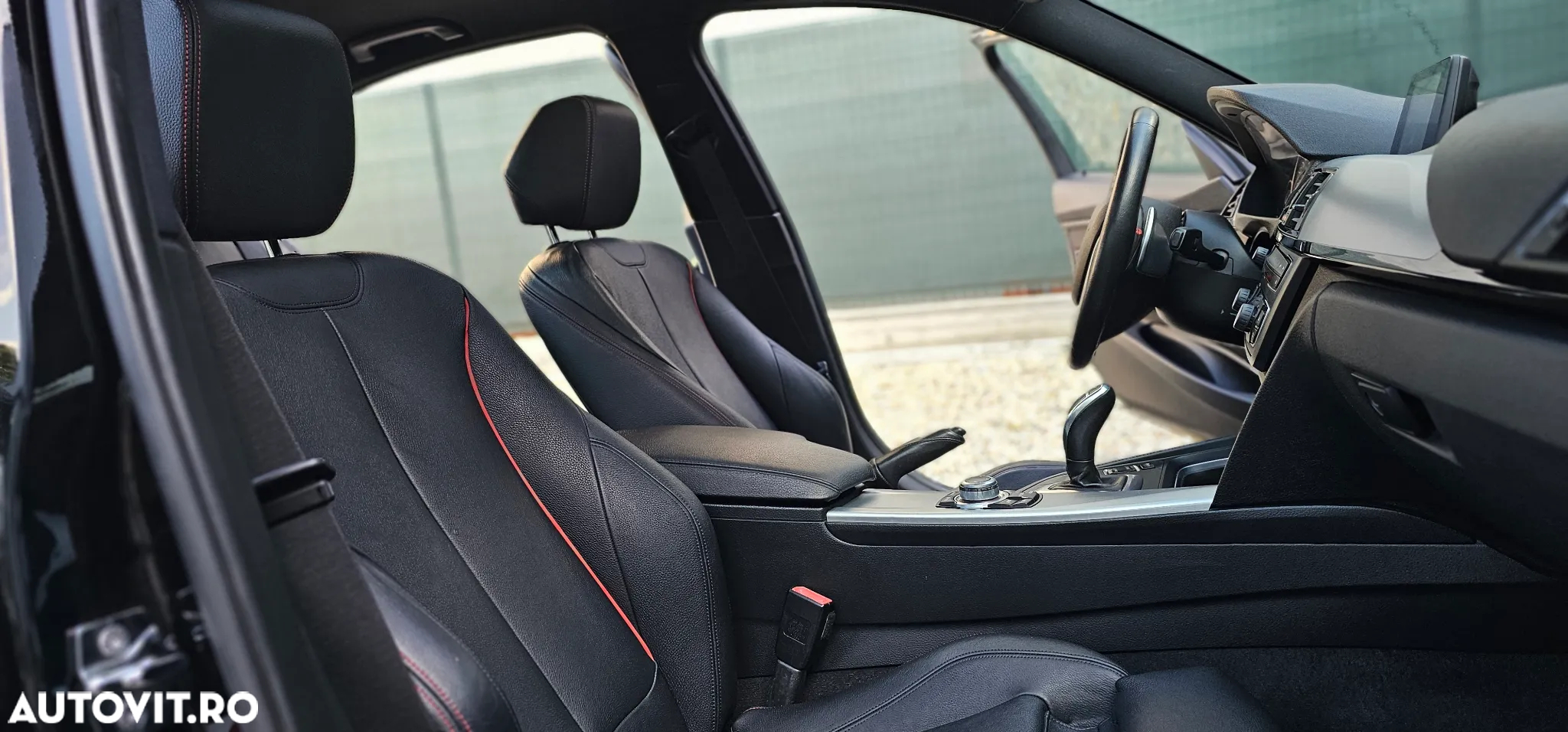 BMW Seria 3 320d Aut. Blue Performance Sport Line - 17