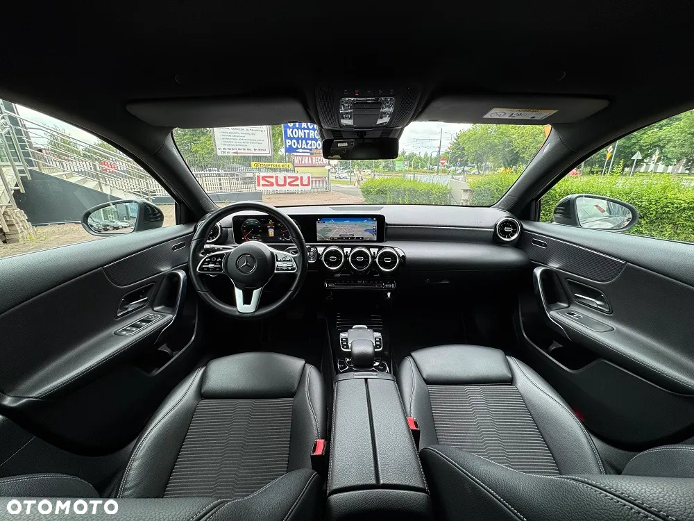 Mercedes-Benz Klasa A 250 7G-DCT - 9
