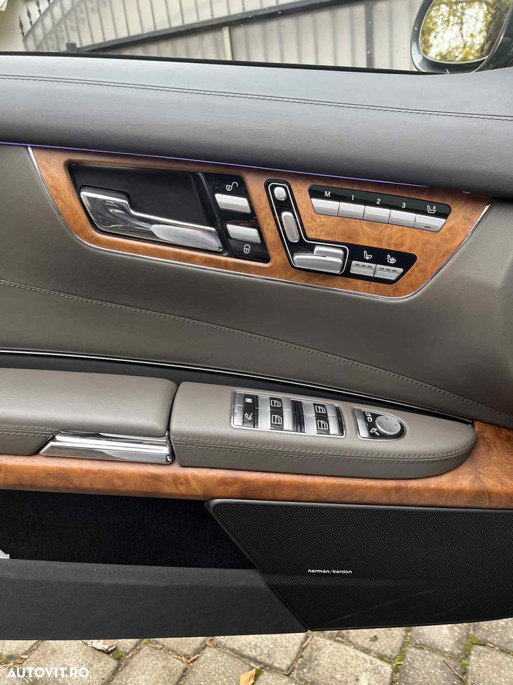 Mercedes-Benz CL - 7