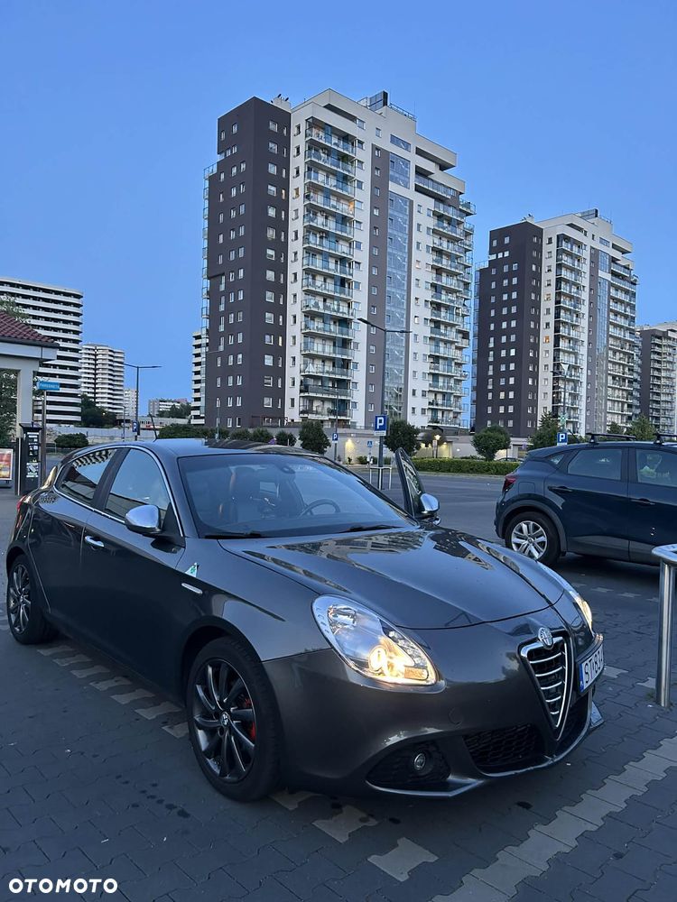 Alfa Romeo Giulietta 1.6 JTDM Distinctive - 12