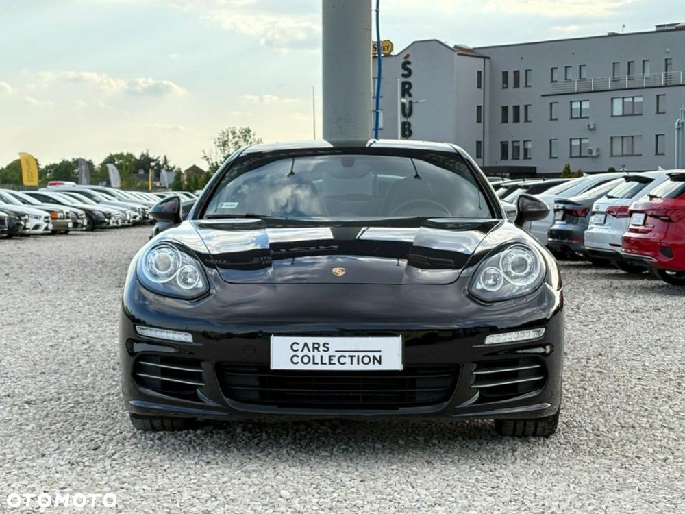 Porsche Panamera 4S PDK - 9