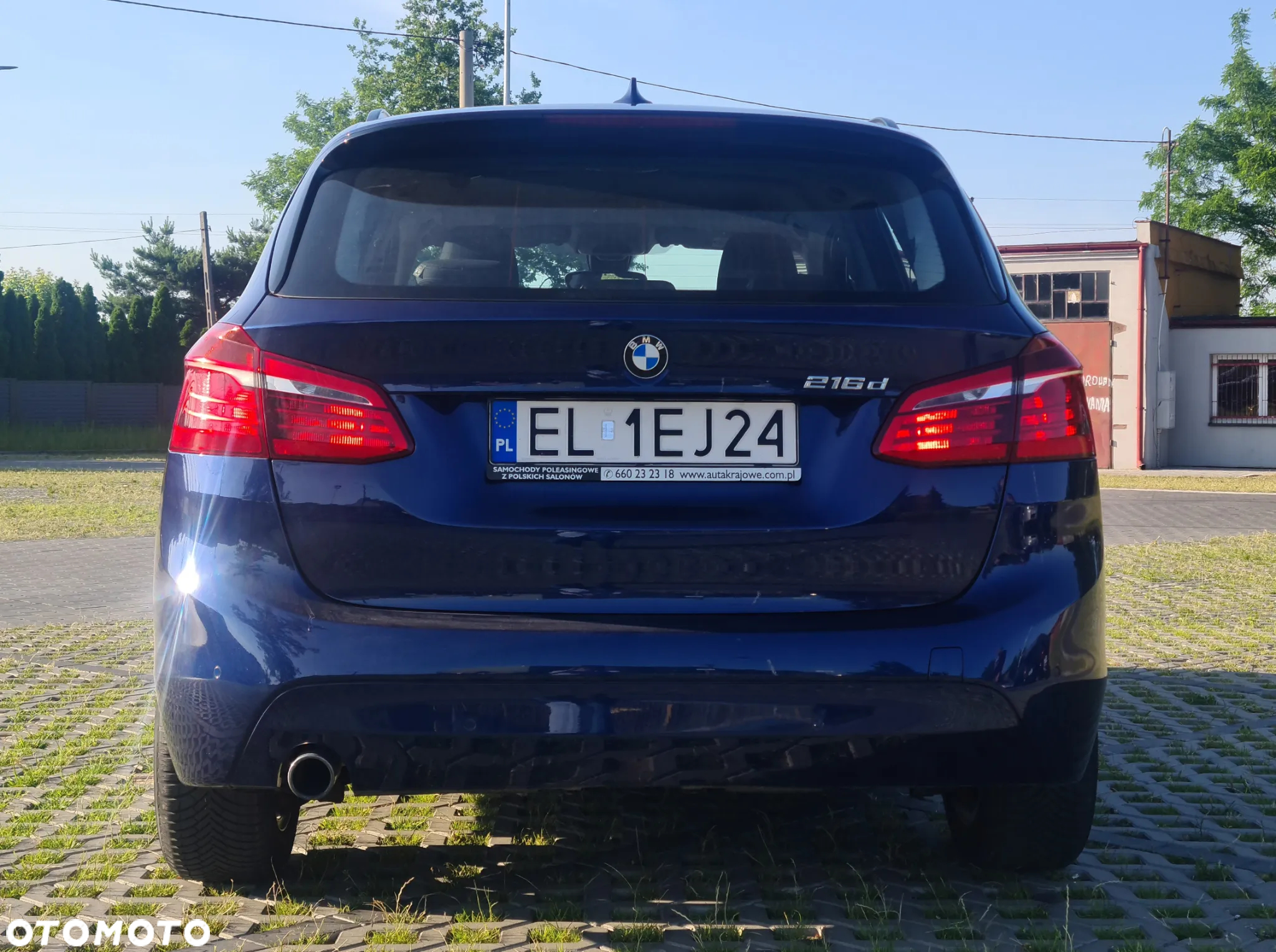 BMW Seria 2 216d - 5