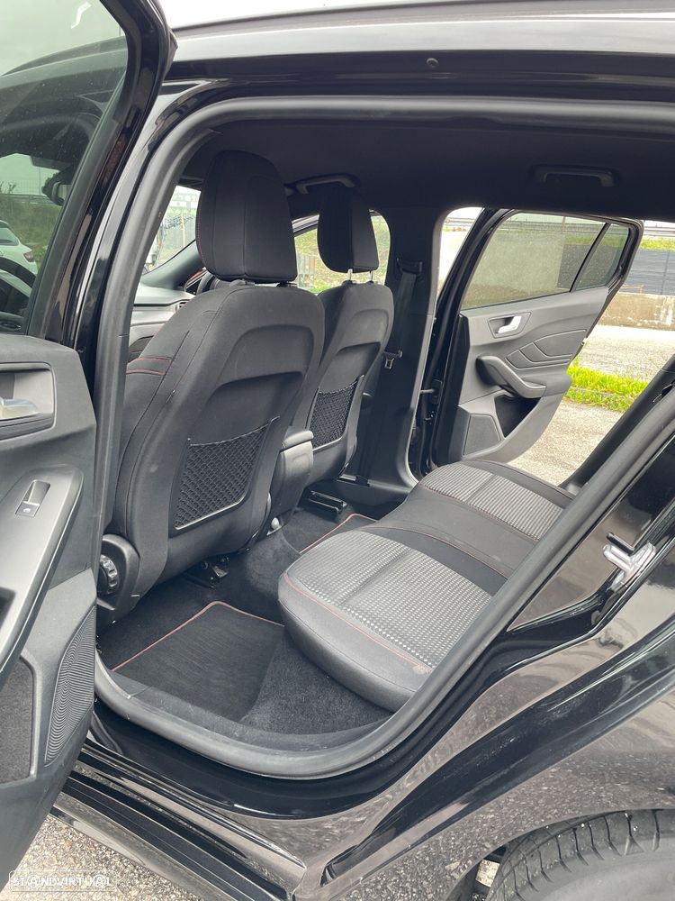 Ford Focus 1.5 TDCi EcoBlue ST-Line Aut. - 12