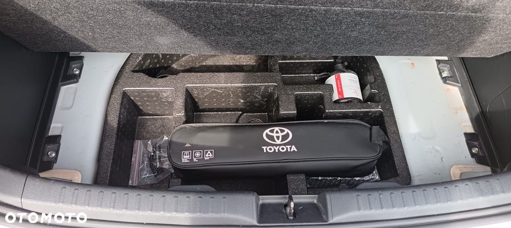 Toyota Yaris - 2