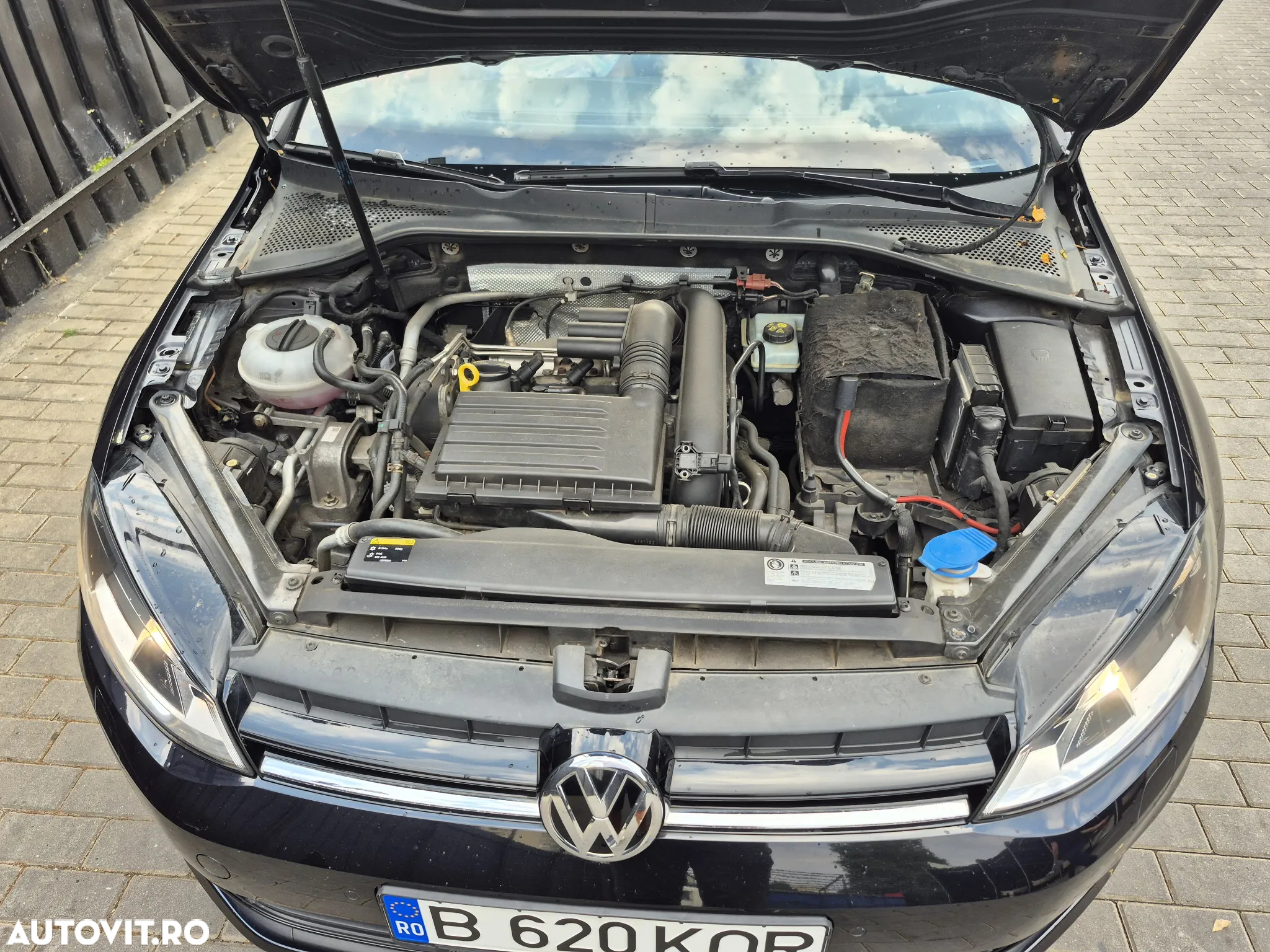 Volkswagen Golf 1.2 TSI BlueMotion Technology Comfortline - 9