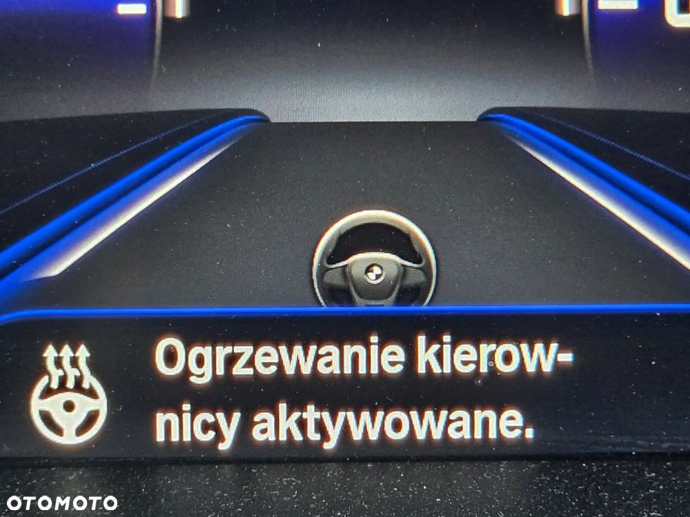 BMW Seria 5 520d xDrive M Sport sport - 35