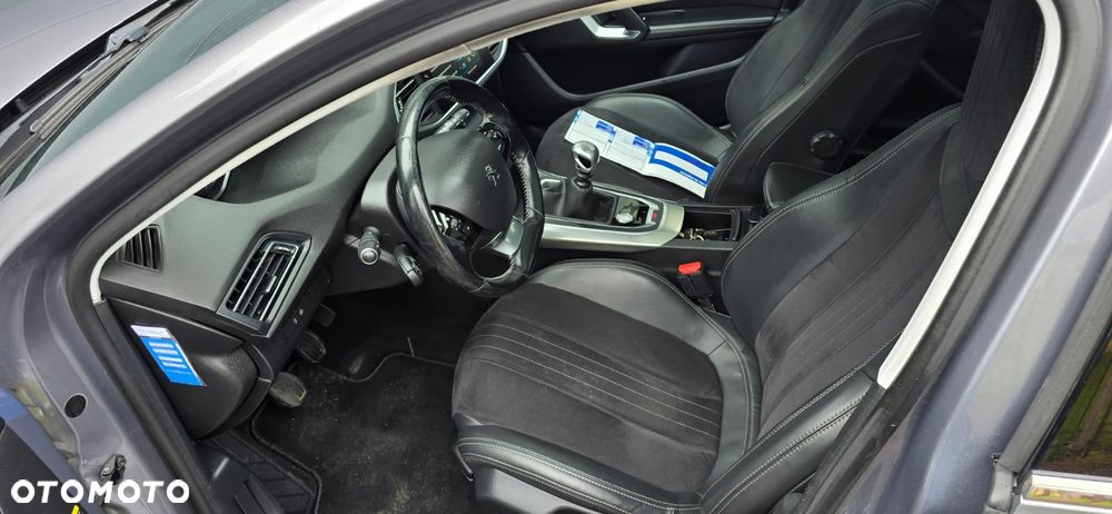 Peugeot 308 BlueHDi 130 Stop & Start GT Pack - 31