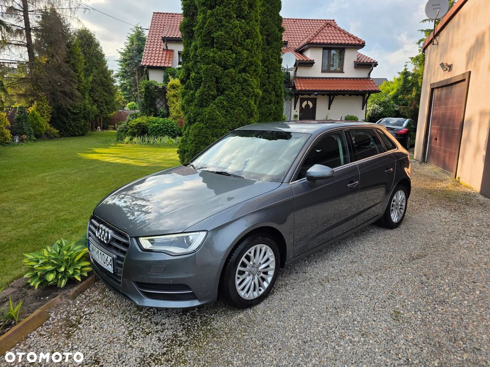 Audi A3 Sportback 2.0 TDI S line Sportpaket - 1