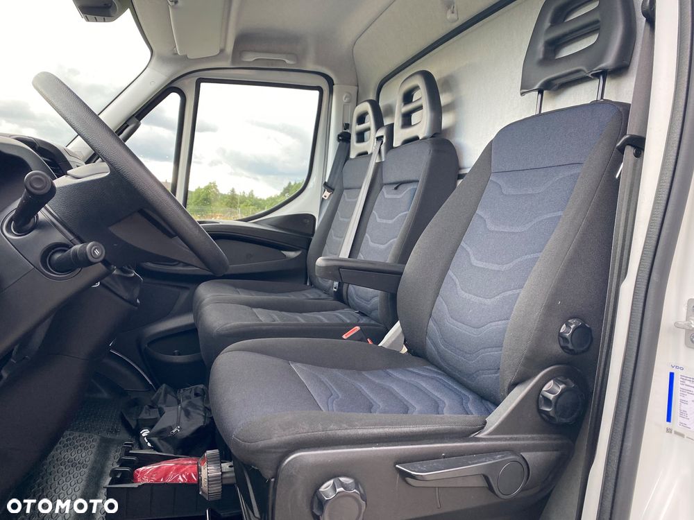 Iveco Daily 72-180Automat Hi-Matic/kontener 15 epalet/winda 1000kg/poduszki fabryczne/ - 15