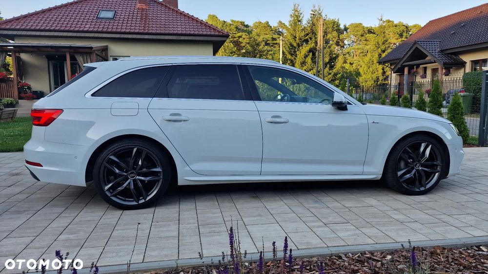 Audi A4 Avant 2.0 TDI DPF clean diesel quattro S tronic S line Sportpaket - 4