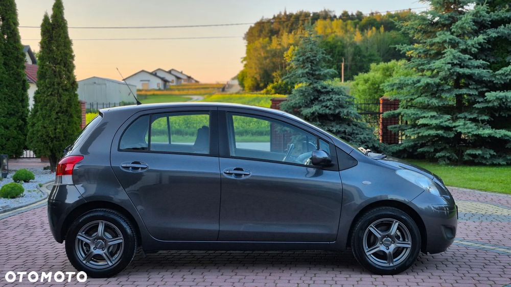 Toyota Yaris 1.33 VVT-i Multi Mode Life - 3