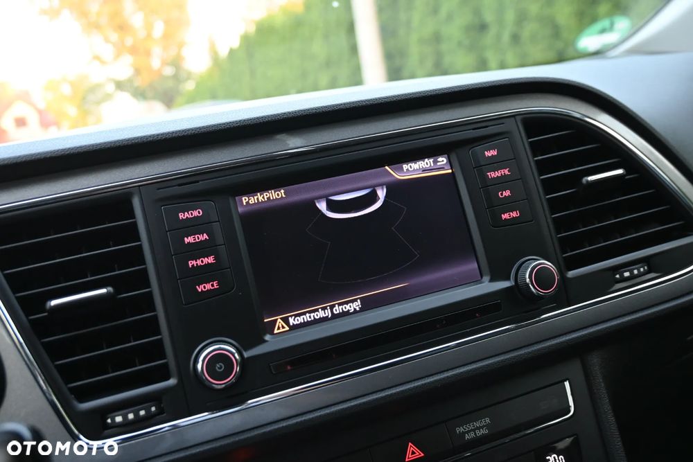Seat Leon 1.8 TSI Start&Stop DSG FR - 38