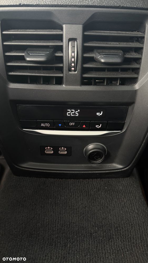 BMW Seria 3 318i - 17