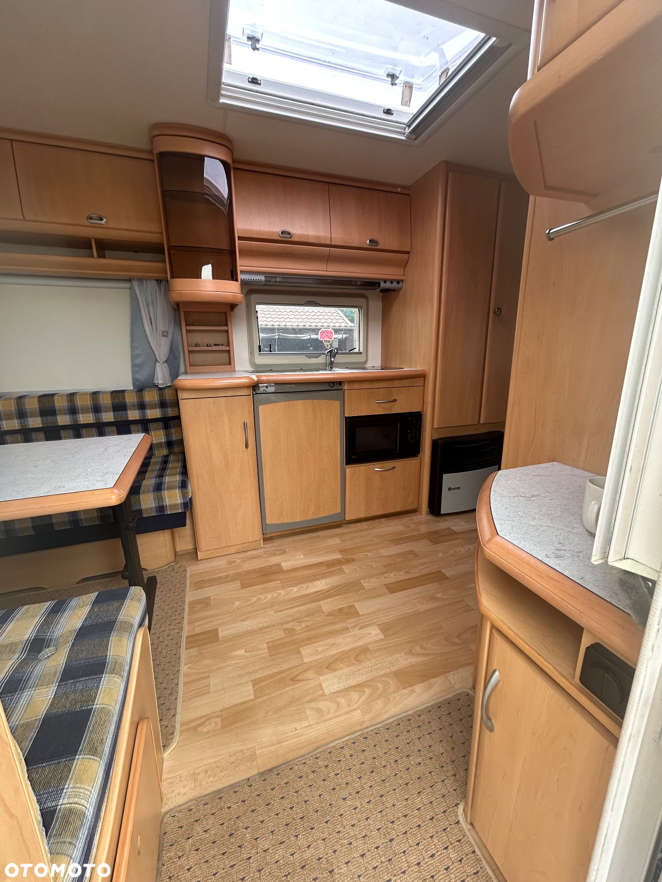 Hobby Hobby 560 De Luxe Easy - 18