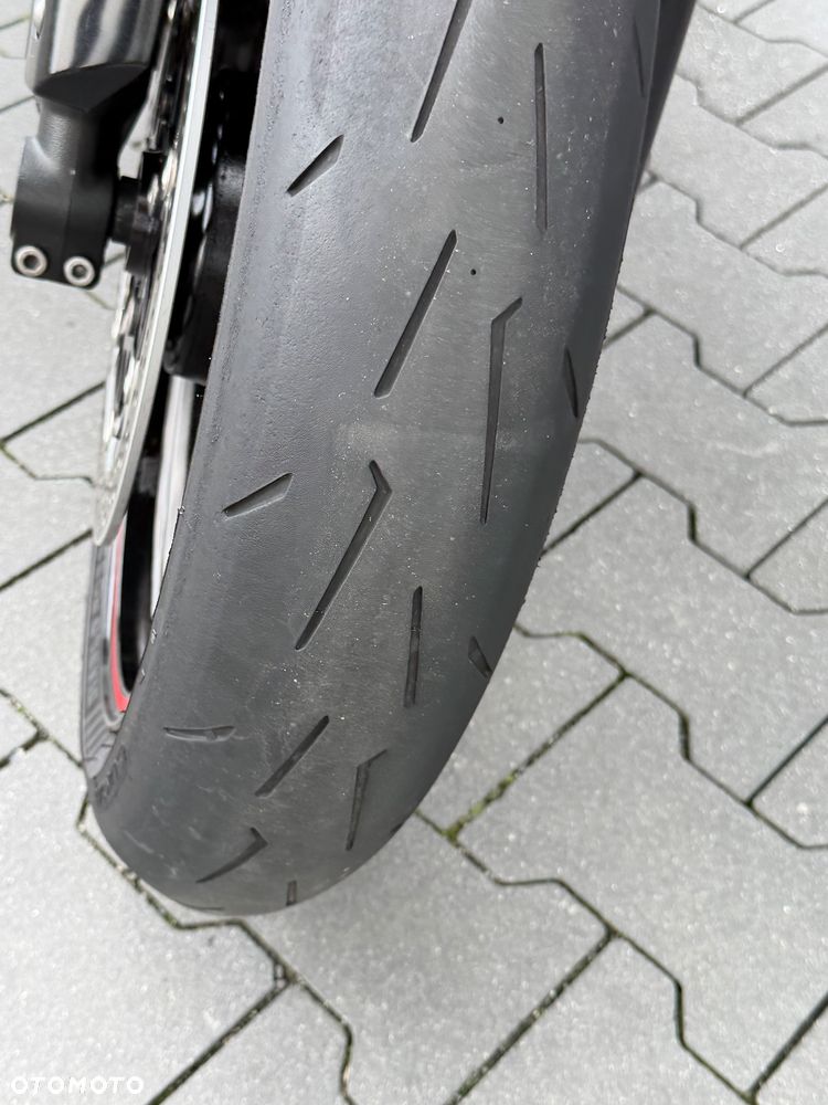Kawasaki Ninja 1000 SX - 22