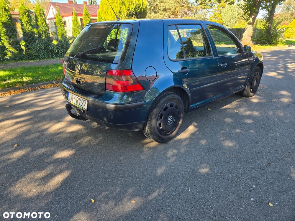 Volkswagen Golf 2001 photo 3