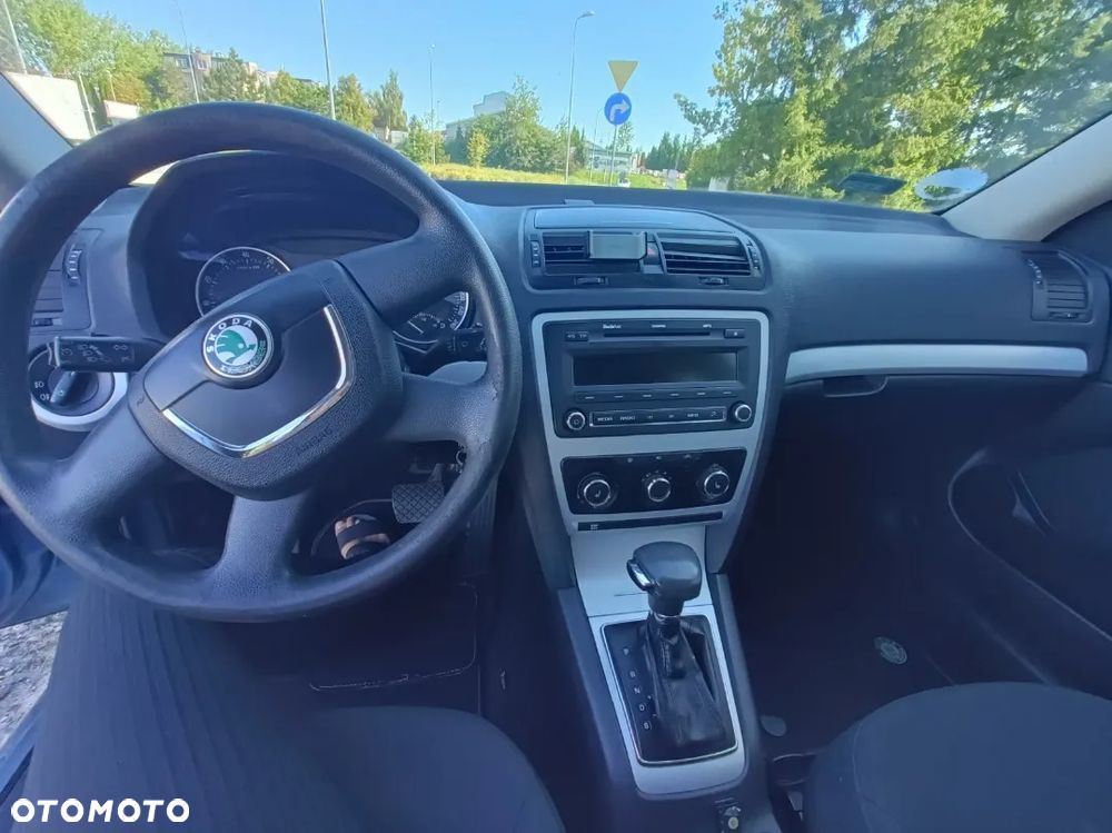 Skoda Octavia 1.6 Classic Tiptr - 25