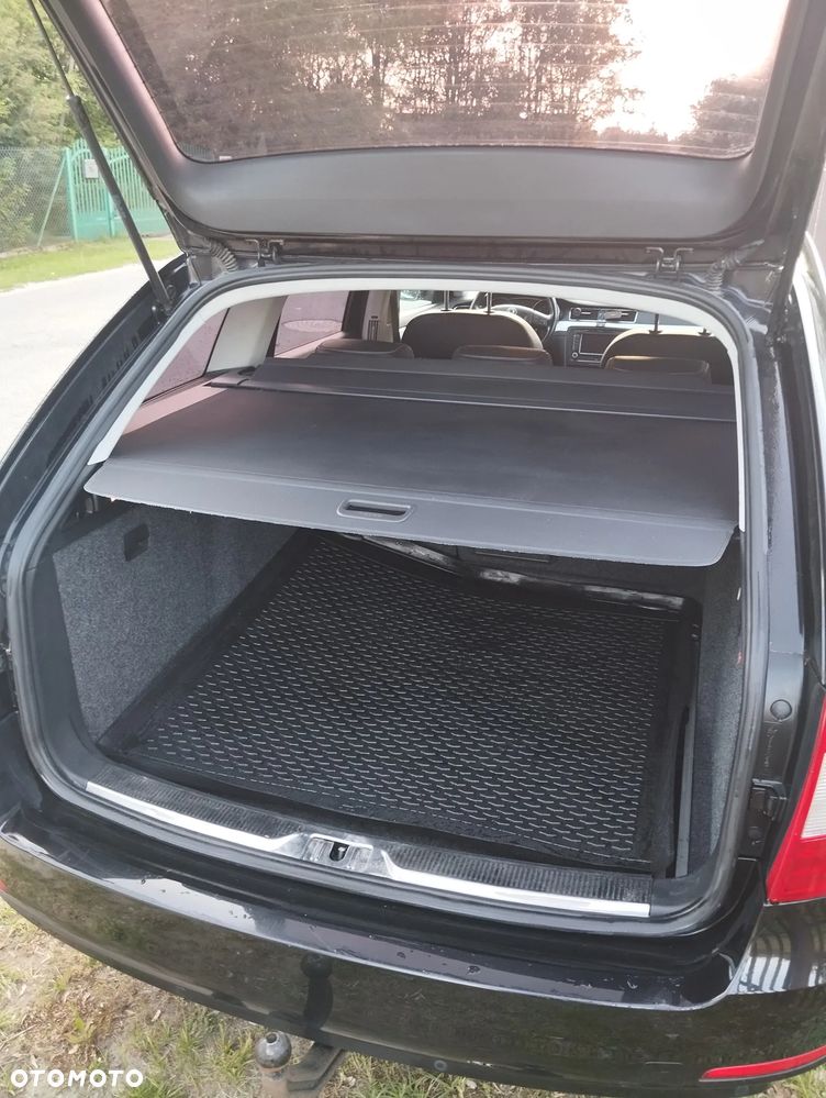 Skoda Superb 1.8 TSI Comfort DSG - 9