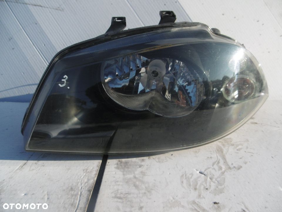 Lampa przód lewa SEAT CORDOBA II IBIZA III VALEO EUROPA - 1