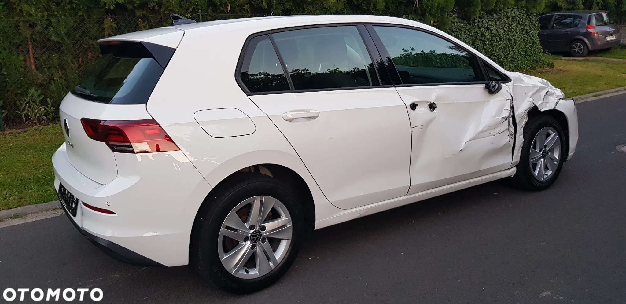 Volkswagen Golf - 17