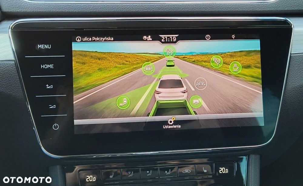 Skoda Superb 2.0 TDI SCR Ambition DSG - 20