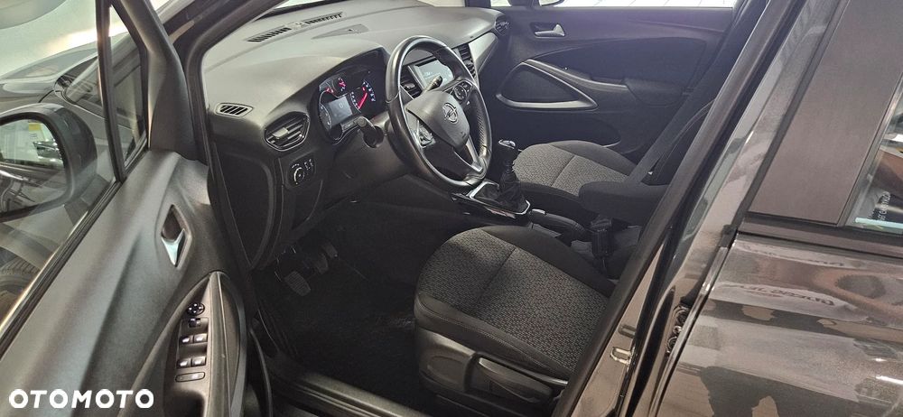 Opel Crossland X 1.2 T Enjoy S&S - 10