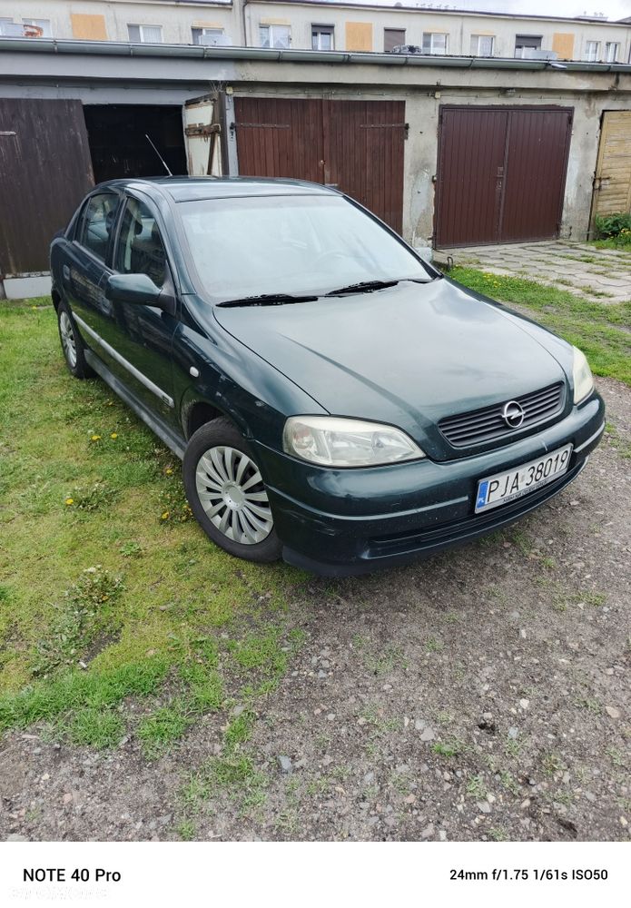 Opel Astra - 2